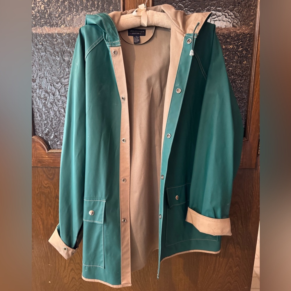 Van Heusen Teal and Beige Raincoat